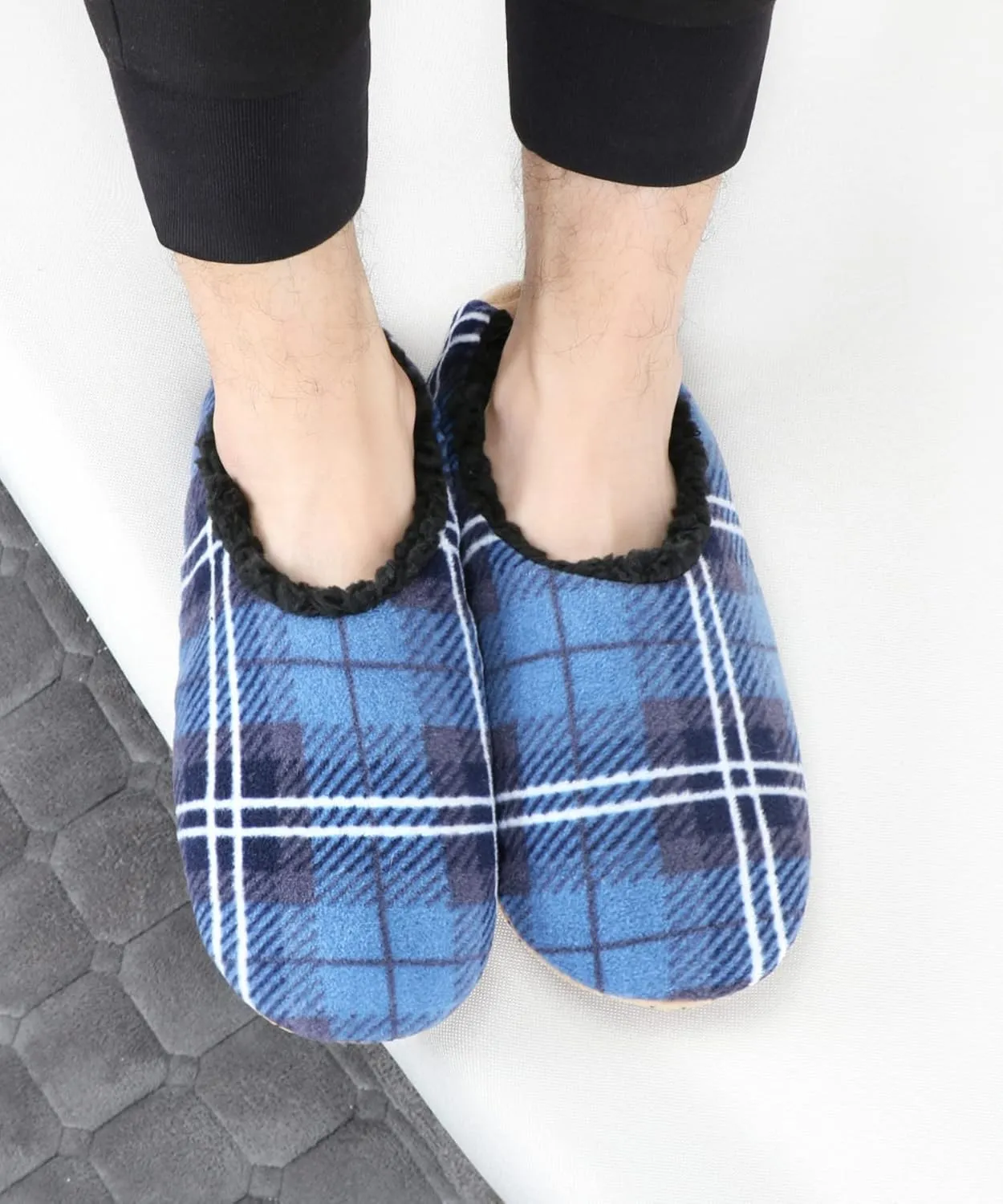 DICUIRD Mens Soft Soles Slipper Socks With Grippers, Cozy&Warm Sherpa Lining Slippers With Non Skid Bottoms, Fuzzy House Slippers